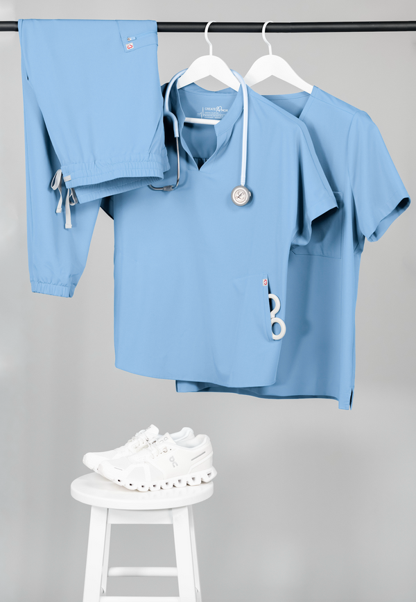 The Perfect Fit: How Your Scrubs Should and Shouldn't Fit