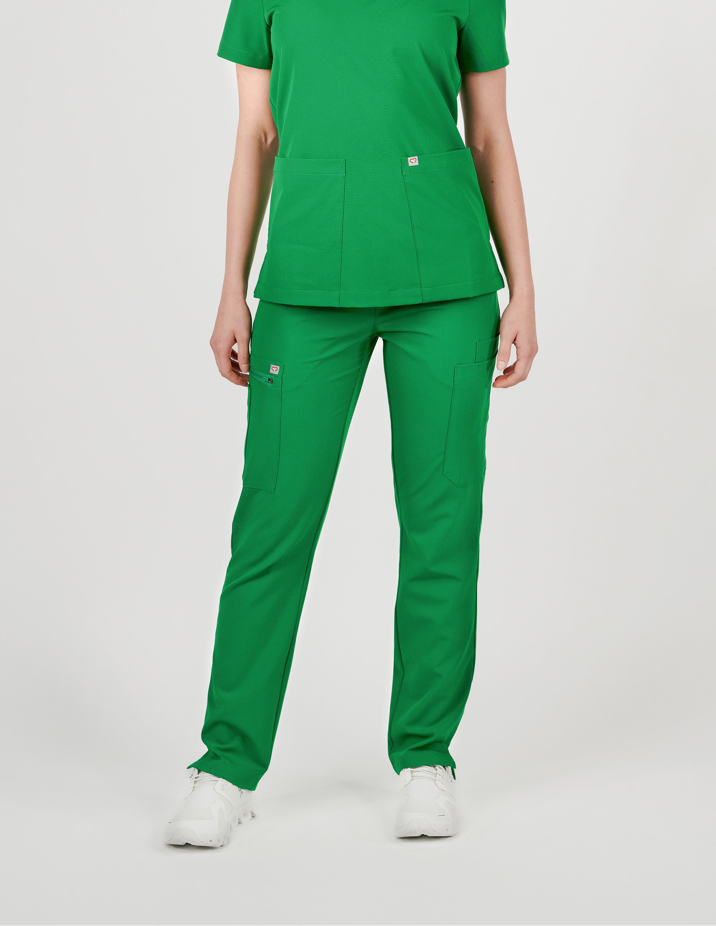 Jasmine Cargo Women's Hunter Green Scrub Pants – Create Amor