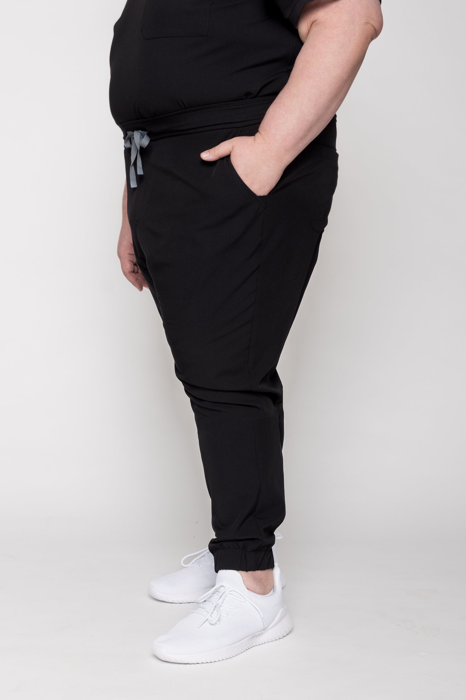 Aspen Jogger Men's Black Scrub Pants